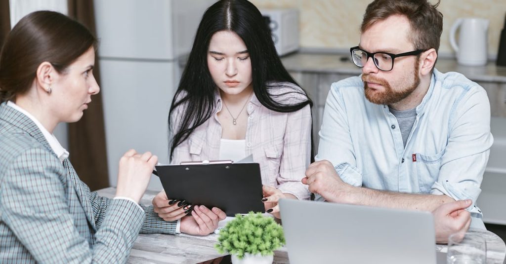 découvrez les assurances de base pour vous protéger des risques du quotidien avec notre gamme complète de produits d'assurance.