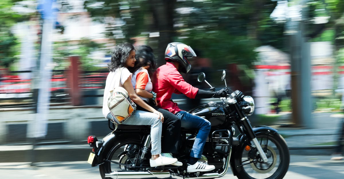 assurez votre moto avec une couverture d'assurance complète. découvrez nos offres d'assurance moto pour une protection maximale et une tranquillité d'esprit sur la route.