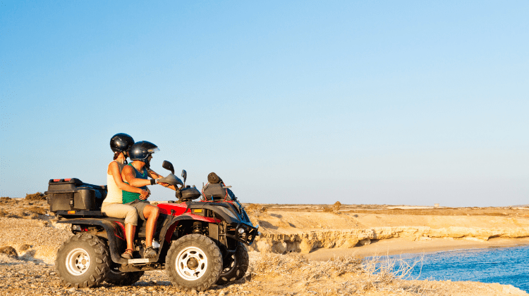 découvrez l'assurance moto du crédit mutuel, une solution adaptée à vos besoins pour protéger votre véhicule tout en bénéficiant d'un service client de qualité. choisissez la tranquillité d'esprit sur la route avec des garanties personnalisables et des tarifs compétitifs.