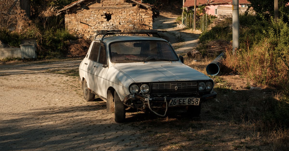 découvrez les prix de l'assurance automobile et comparez les offres pour trouver la couverture qui correspond à vos besoins et à votre budget. protégez votre véhicule et roulez en toute sérénité.