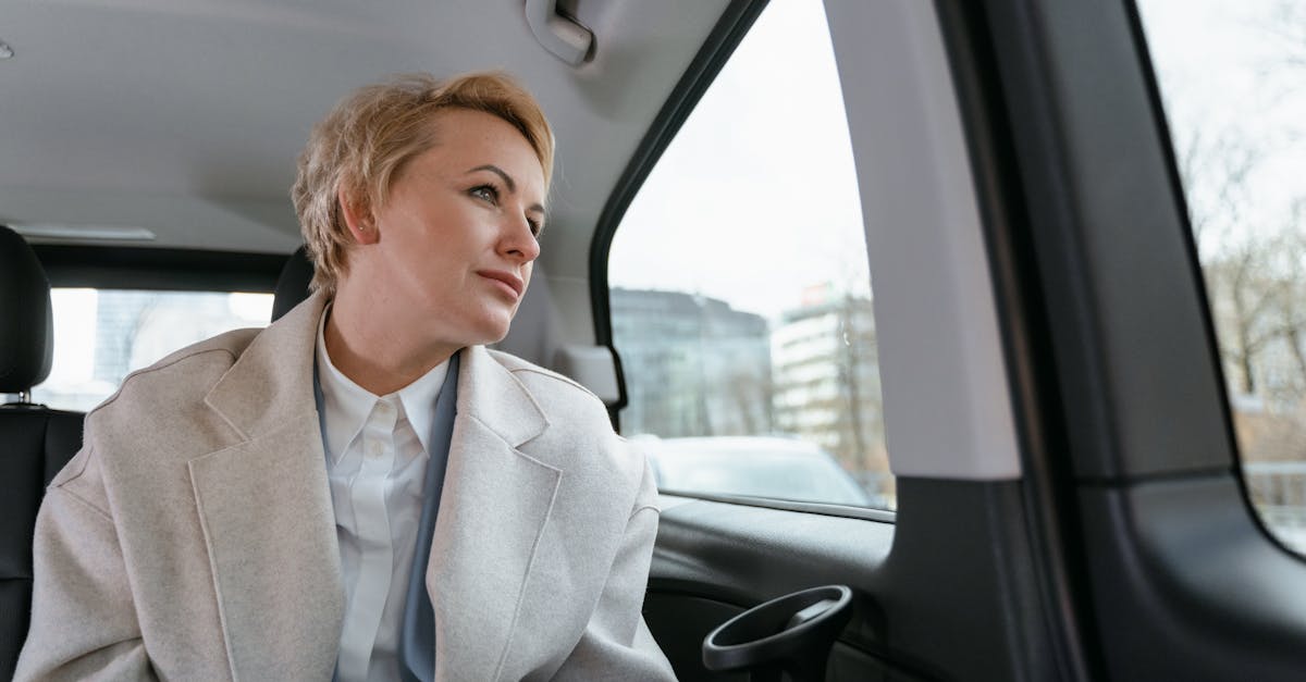 découvrez les tarifs de l'assurance automobile en france, comparez les prix et trouvez la couverture idéale pour votre véhicule tout en économisant. profitez de nos conseils pour choisir la meilleure offre adaptée à vos besoins.