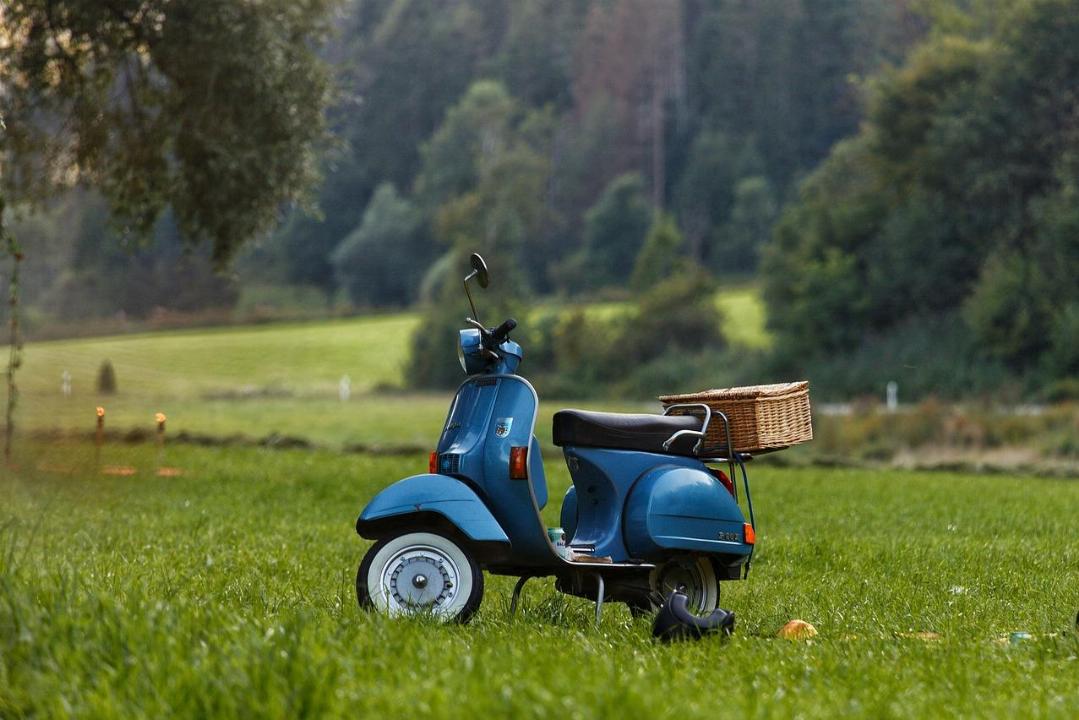 découvrez comment choisir la meilleure assurance pour votre scooter. comparez les offres, comprenez les garanties indispensables et trouvez la couverture adaptée à votre budget et à vos besoins.