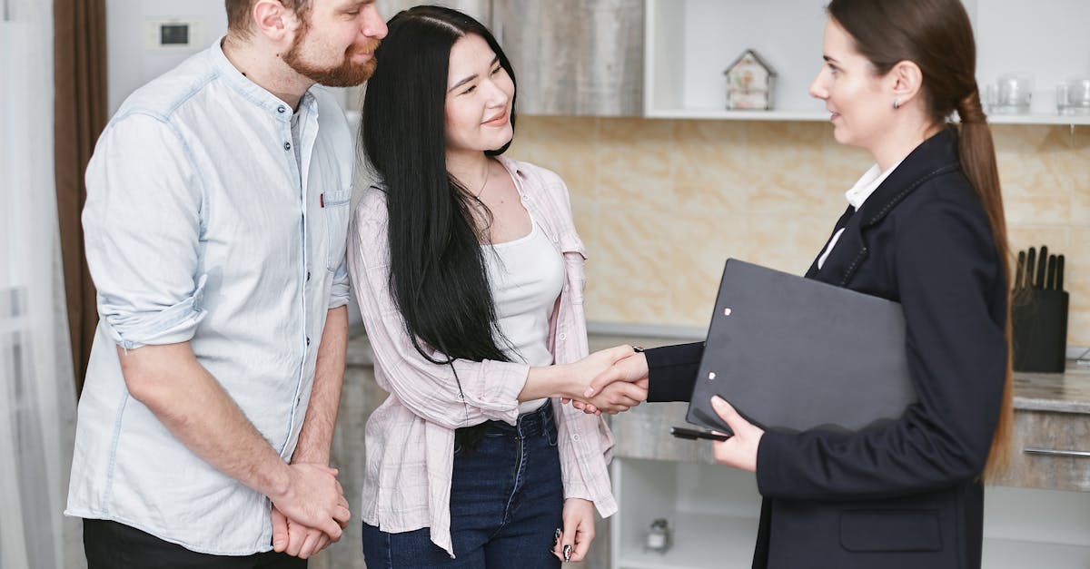 découvrez nos solutions d'assurance complètes et personnalisées pour protéger vos biens, votre santé et votre avenir. obtenez des conseils d'experts et des devis gratuits adaptés à vos besoins.