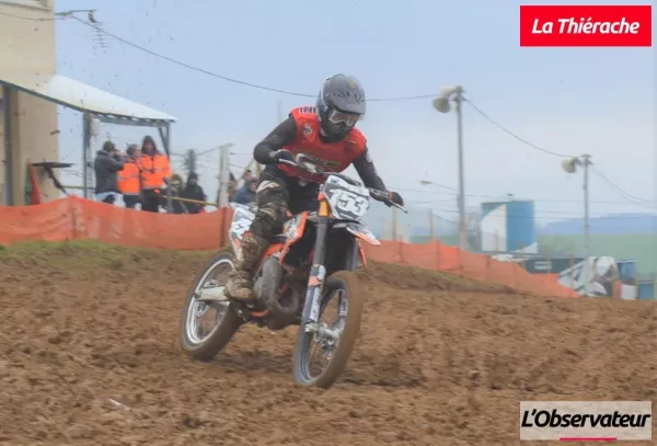 découvrez la puissance et le style des motos april, alliant performance et design élégant. explorez notre gamme de motos pour trouver le modèle parfait qui répond à vos besoins de conduite. profitez d'une expérience unique sur deux roues avec april.