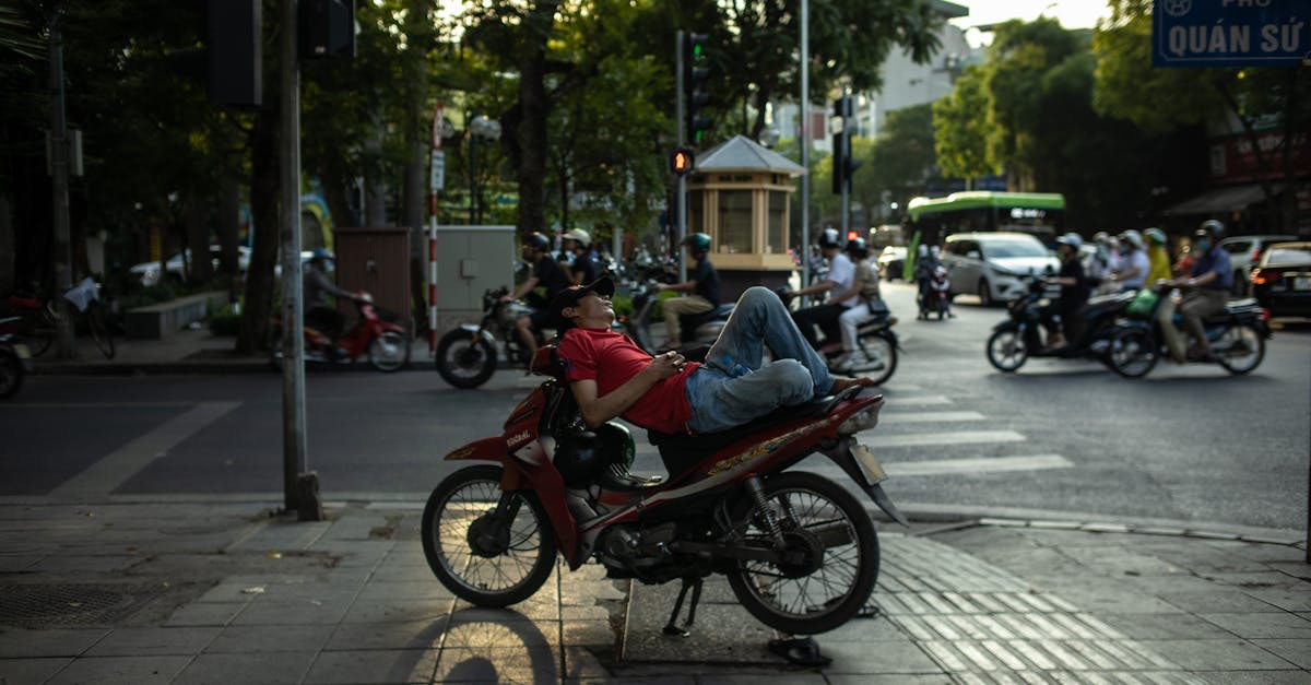 découvrez notre assurance moto conçue pour protéger votre véhicule tout en vous offrant la tranquillité d'esprit. profitez de garanties adaptées à vos besoins, d'une couverture complète et d'un service client exceptionnel. comparez nos offres et roulez en toute sécurité.