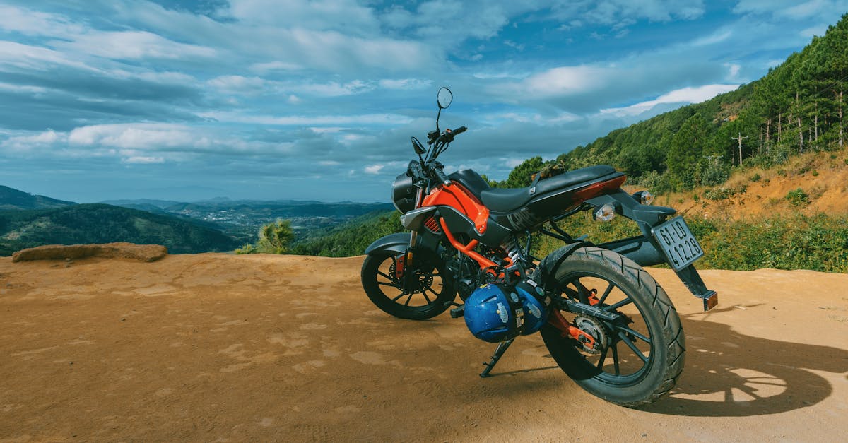 découvrez tout ce qu'il faut savoir sur le coût de l'obtention d'un permis de moto en france. informez-vous sur les frais associés, les formations nécessaires et les différentes options disponibles pour devenir motard en toute légalité.