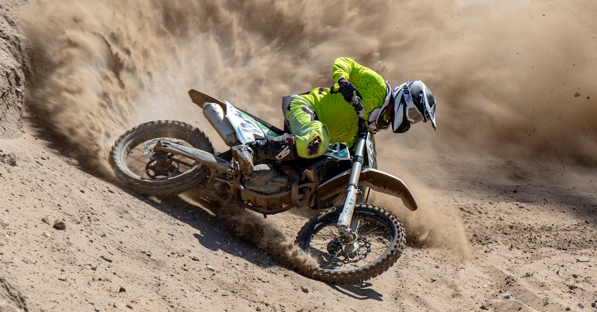 découvrez les tarifs d'assurance moto pour les jeunes conducteurs et trouvez les meilleures options adaptées à votre budget. protégez votre moto tout en maîtrisant vos dépenses avec notre guide sur les coûts d'assurance pour les jeunes pilotes.