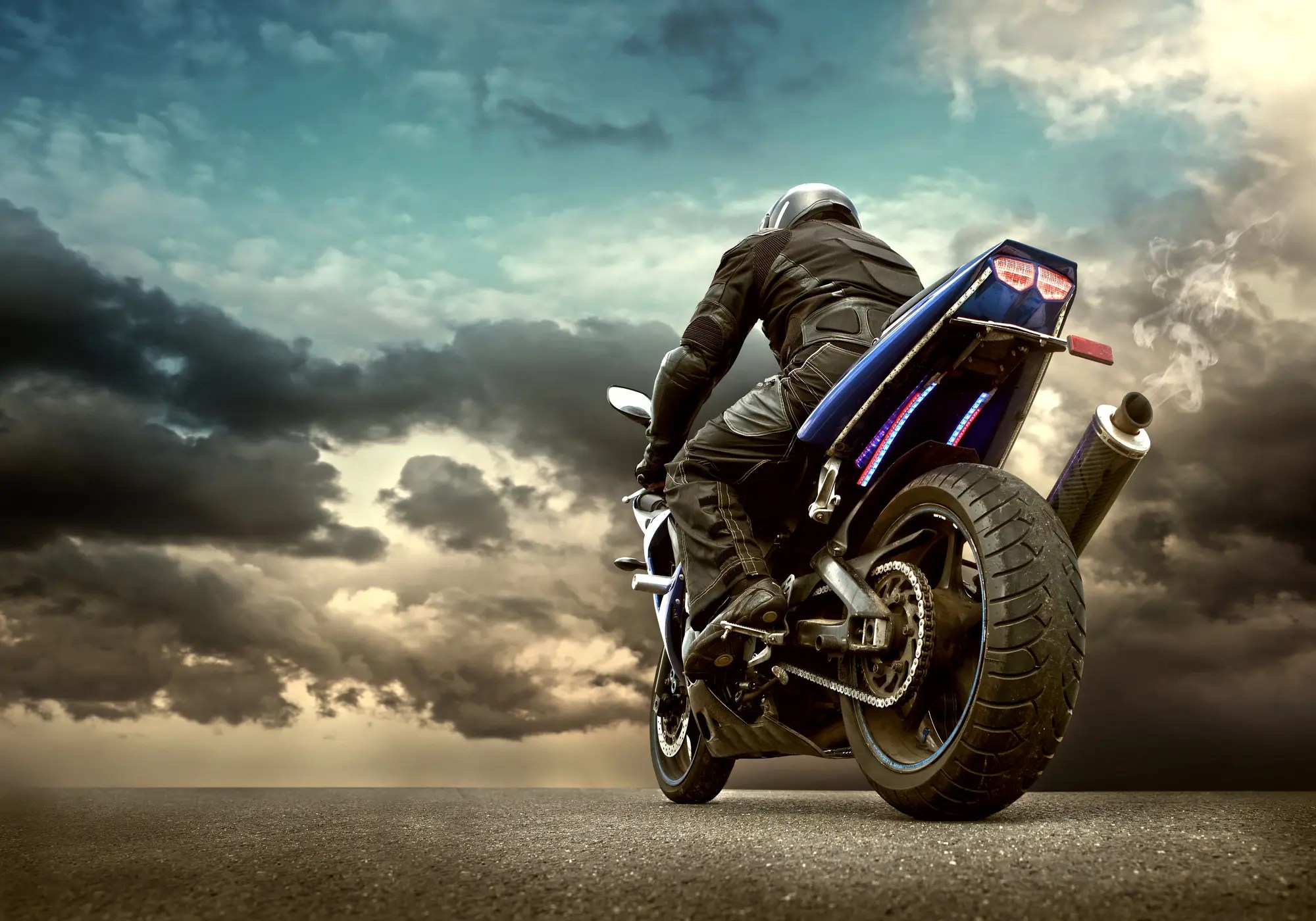 découvrez notre assurance moto sur mesure, conçue pour vous offrir la meilleure protection et tranquillité d'esprit sur la route. profitez de tarifs compétitifs et d'une couverture complète adaptée à vos besoins.