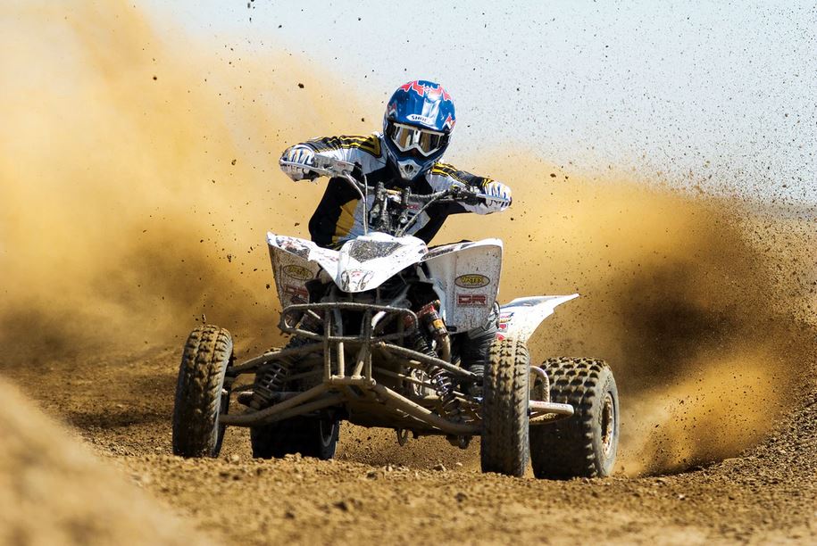 découvrez l'assurance moto macif qui offre une protection complète pour votre deux-roues. bénéficiez d'offres adaptées à vos besoins, d'une assistance 24/7 et d'une garantie de qualité. protégez votre passion en toute sérénité avec macif.