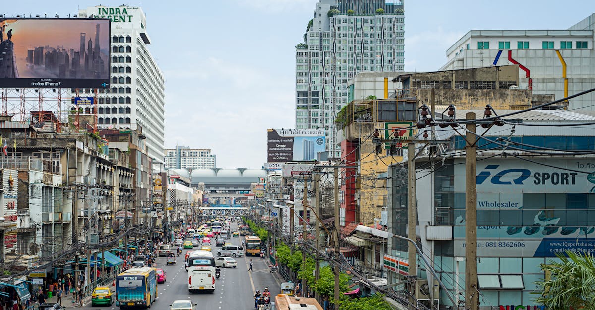 découvrez tout ce qu'il faut savoir sur le coût de l'assurance pour motos : comparatif des prix, facteurs influençant les tarifs, conseils pour économiser et options adaptées à vos besoins.