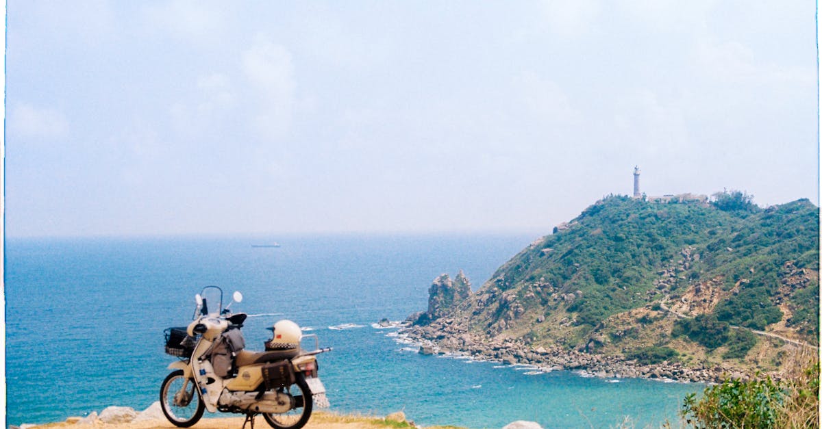 découvrez notre assurance moto adaptée à vos besoins. protégez votre véhicule avec des garanties complètes, des tarifs compétitifs et des options personnalisables. roulez l'esprit tranquille et en toute sécurité sur la route.