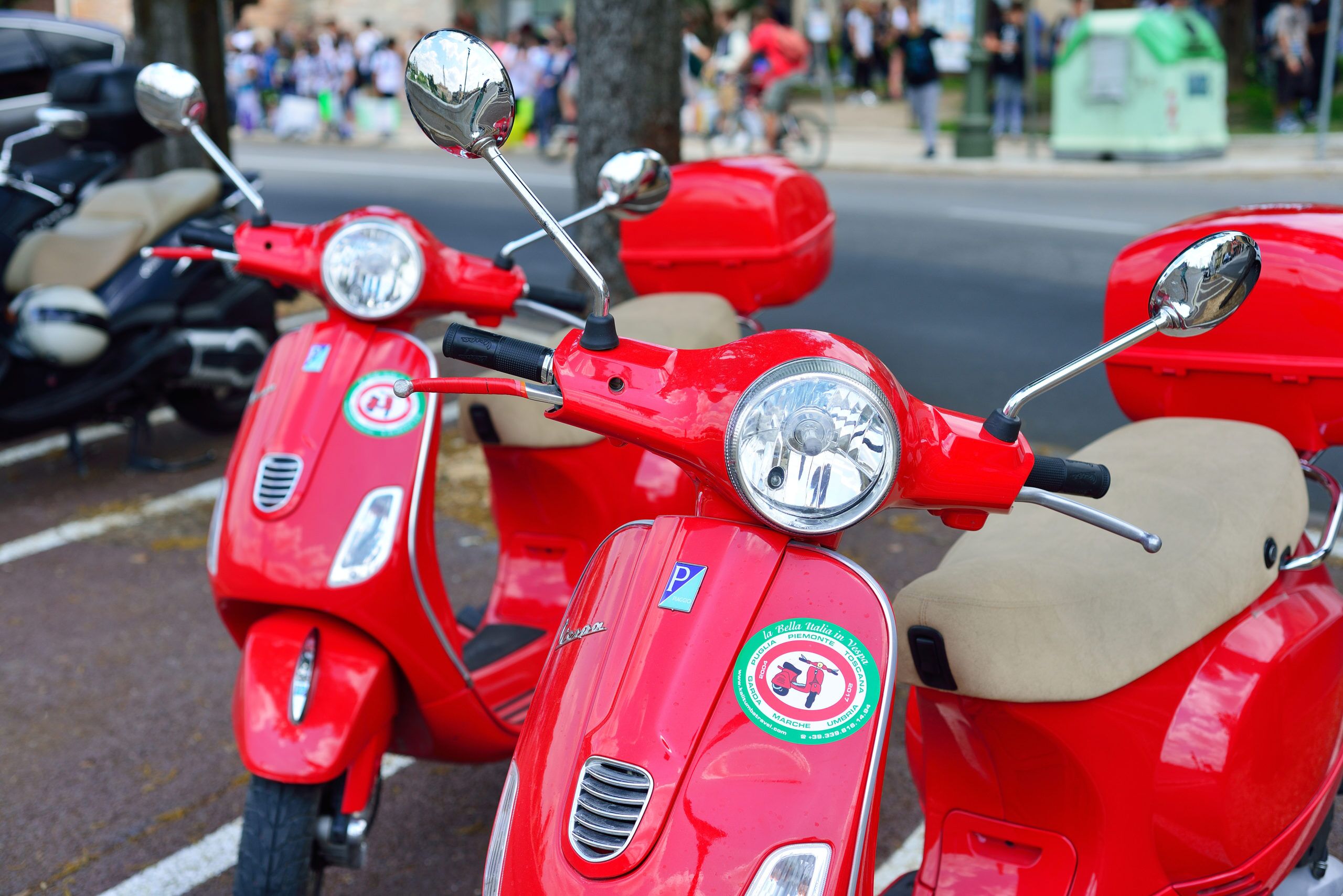 découvrez nos offres d'assurance pas cher spécialement conçues pour les motos 50cc. protégez votre deux-roues tout en bénéficiant de tarifs compétitifs et d'une couverture adaptée à vos besoins.