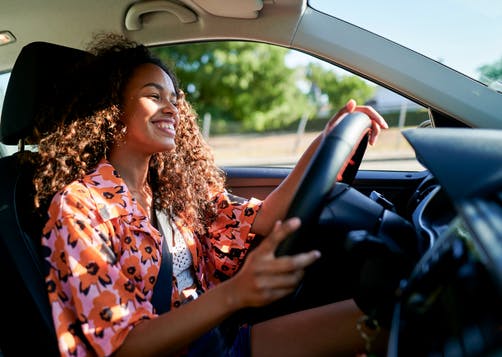 découvrez l'assurance auto spécialement conçue pour les jeunes conducteurs. offrant des tarifs compétitifs et des couvertures adaptées, elle vous aide à rouler en toute sécurité tout en respectant votre budget. protégez votre véhicule dès aujourd'hui avec une assurance qui comprend vos besoins.