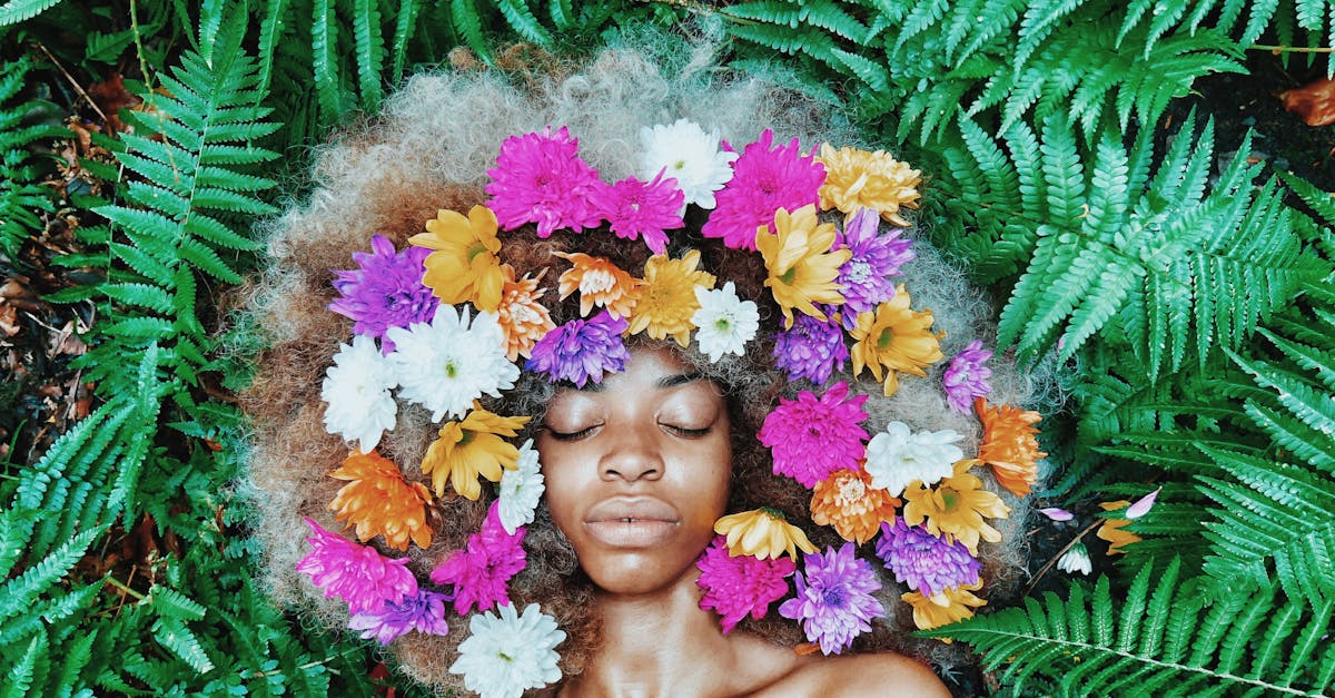 célébrez la journée internationale des droits des femmes! unissons-nous pour promouvoir l'égalité, célébrer les réalisations et sensibiliser aux défis auxquels les femmes font face dans le monde. joignez-vous à nous pour faire entendre vos voix!