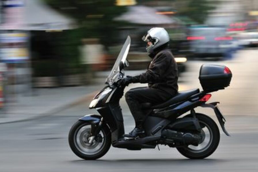 découvrez l'assurance moto pacifica, une solution complète et adaptée à vos besoins. protégez votre véhicule avec des garanties sur mesure, un service client réactif et des tarifs compétitifs. roulez en toute sérénité avec pacifica.