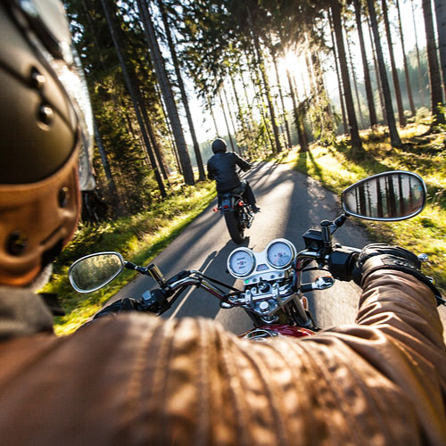 découvrez nos offres de permis a2 pas cher et obtenez votre licence moto à un prix compétitif. formations de qualité, encadrement professionnel et flexibilité des horaires pour réaliser votre rêve de conduire une moto. inscrivez-vous dès aujourd'hui !