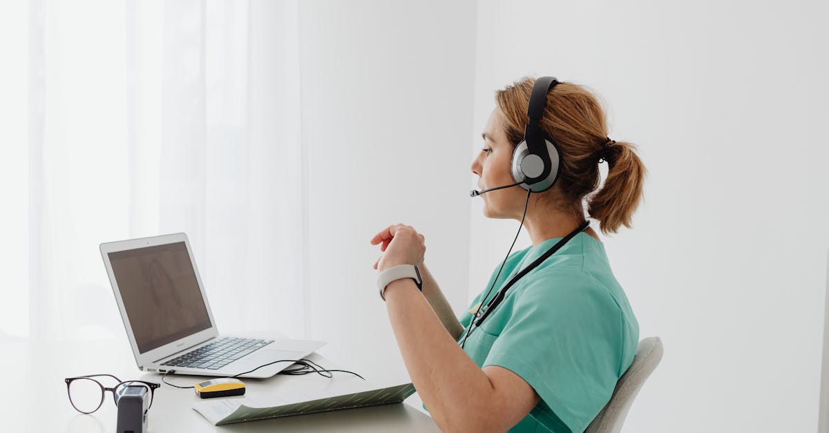 découvrez les raisons derrière l'augmentation des frais de consultation médicale et son impact sur l'accès aux soins. restez informé des évolutions tarifaires dans le secteur de la santé.