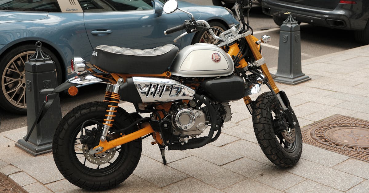 découvrez notre assurance pour motos, conçue pour protéger votre véhicule tout en vous offrant tranquillité d'esprit sur la route. profitez de couvertures adaptées à vos besoins et d'un service client exceptionnel.
