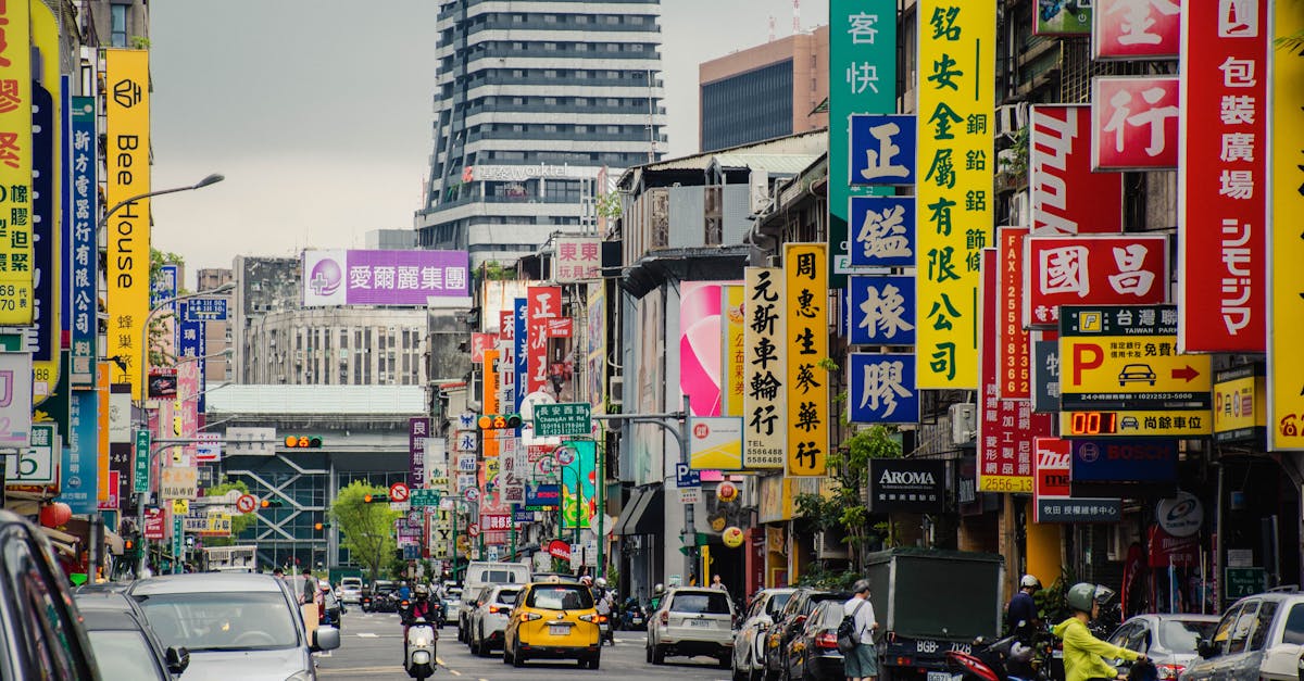 découvrez comment bénéficier de réductions sur votre assurance moto. comparez les offres, apprenez les astuces pour économiser et trouvez la couverture idéale adaptée à vos besoins tout en protégeant votre véhicule.