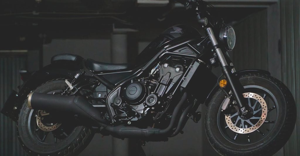 découvrez les conséquences d'un accident de moto, les mesures de sécurité essentielles et les étapes à suivre après un tel événement pour protéger vos droits et votre santé. informez-vous sur les sujets liés aux accidents de moto pour rouler en toute sécurité.