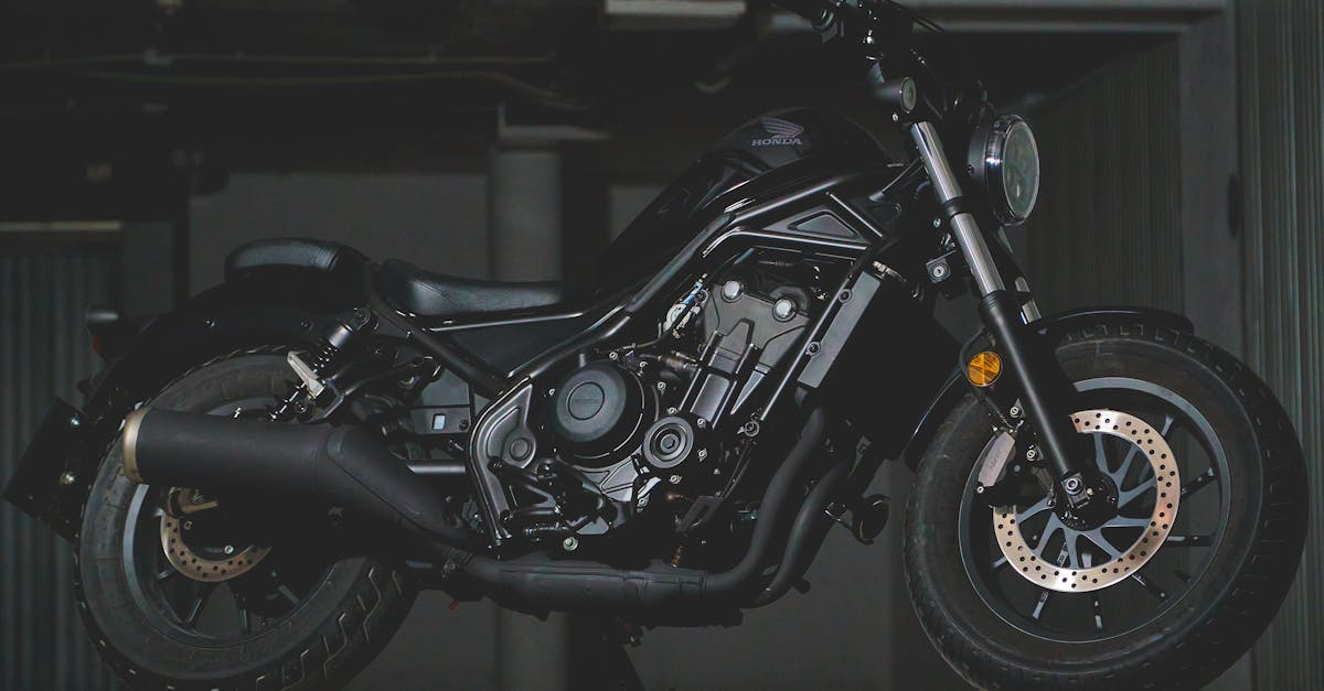 découvrez les conséquences d'un accident de moto, les mesures de sécurité essentielles et les étapes à suivre après un tel événement pour protéger vos droits et votre santé. informez-vous sur les sujets liés aux accidents de moto pour rouler en toute sécurité.