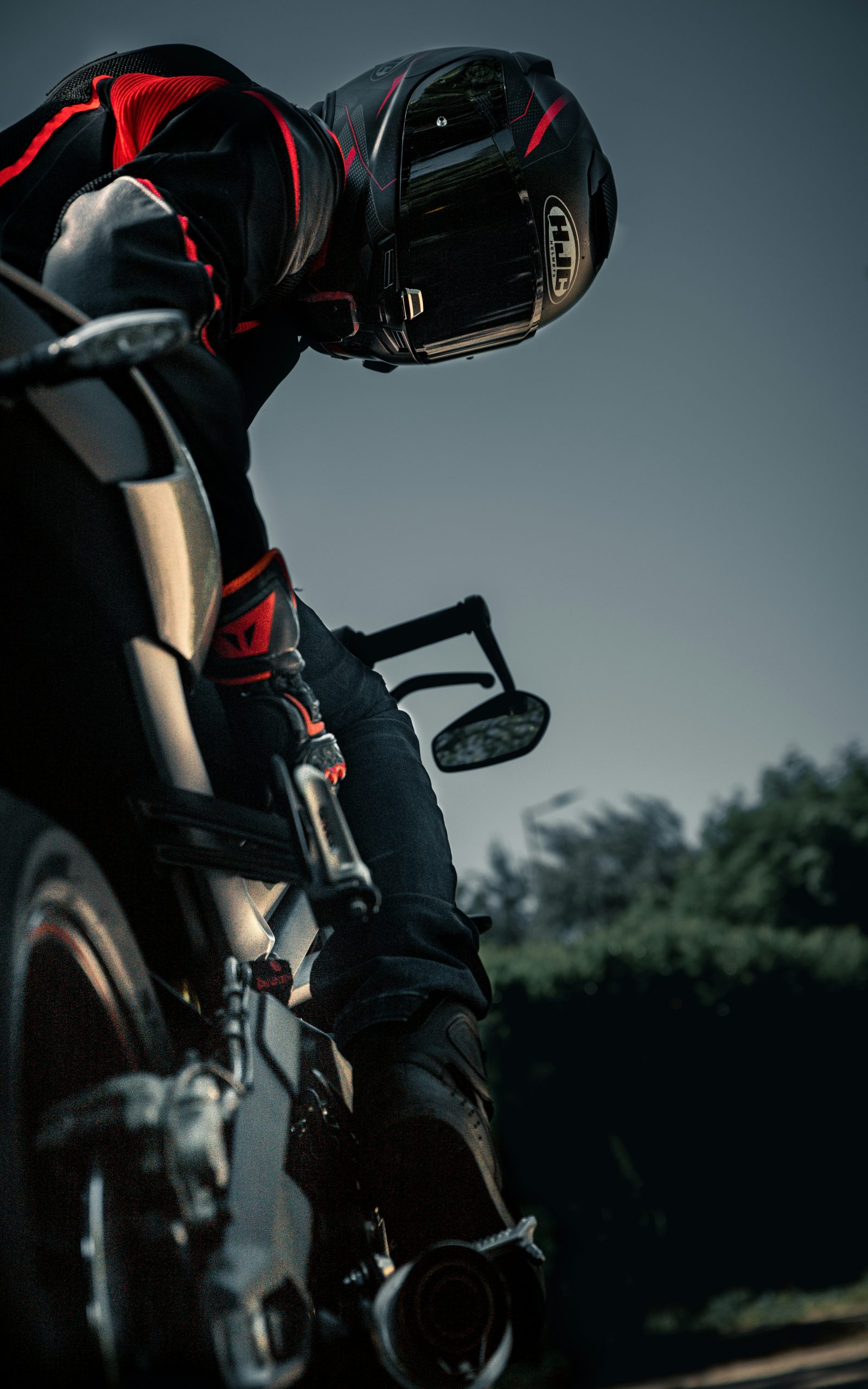 découvrez notre assurance moto collection, conçue spécialement pour protéger vos deux-roues de collection avec des garanties sur mesure. profitez d'une couverture adaptée à la valeur de votre moto et roulez sereinement tout en préservant l'authenticité de votre véhicule. souscrivez dès aujourd'hui pour une protection optimale.