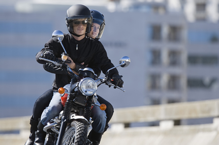 découvrez comment faire le meilleur choix d'assurance moto selon vos besoins. comparez les offres, les garanties et les tarifs pour protéger efficacement votre deux-roues tout en maîtrisant votre budget.