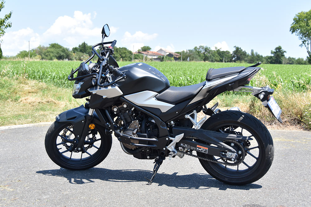 découvrez tout ce qu'il faut savoir sur le permis a2 pour moto : conditions, étapes de l'examen, conseils pratiques et avantages pour conduire des motos de moyenne cylindrée en toute légalité.