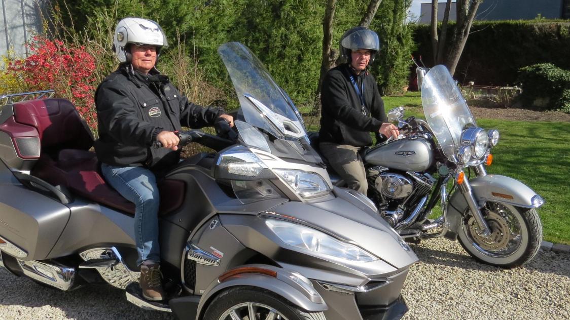 découvrez l'histoire de notre passion pour la moto qui dure depuis des années. nous partageons avec vous des anecdotes, des conseils, et des expériences inoubliables sur deux roues. rejoignez-nous dans cette aventure motorisée!