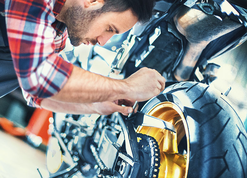 protégez votre parc de motos avec notre assurance flotte moto sur mesure. bénéficiez de garanties adéquates, d'une gestion simplifiée et d'un service client réactif. assurez-vous une tranquillité d'esprit tout en réduisant vos coûts opérationnels.