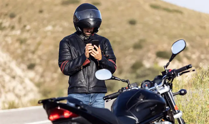 souscrivez une assurance moto temporaire macif adaptée à vos besoins. protégez votre véhicule pour une courte durée avec des garanties fiables et un service client de qualité. idéal pour les conducteurs occasionnels ou les voyages. découvrez nos offres dès maintenant !