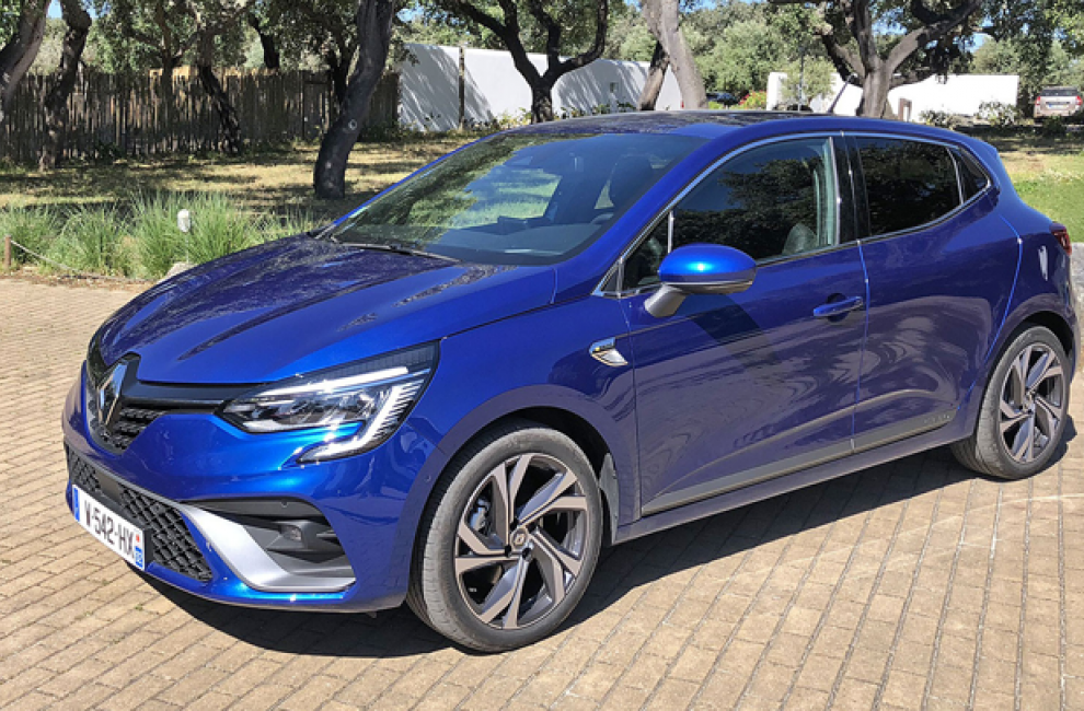 découvrez des solutions adaptées aux jeunes conducteurs avec notre assurance voiture spécialement conçue pour eux. profitez de tarifs avantageux, d'une couverture complète et d'un service personnalisé pour rouler en toute sérénité.