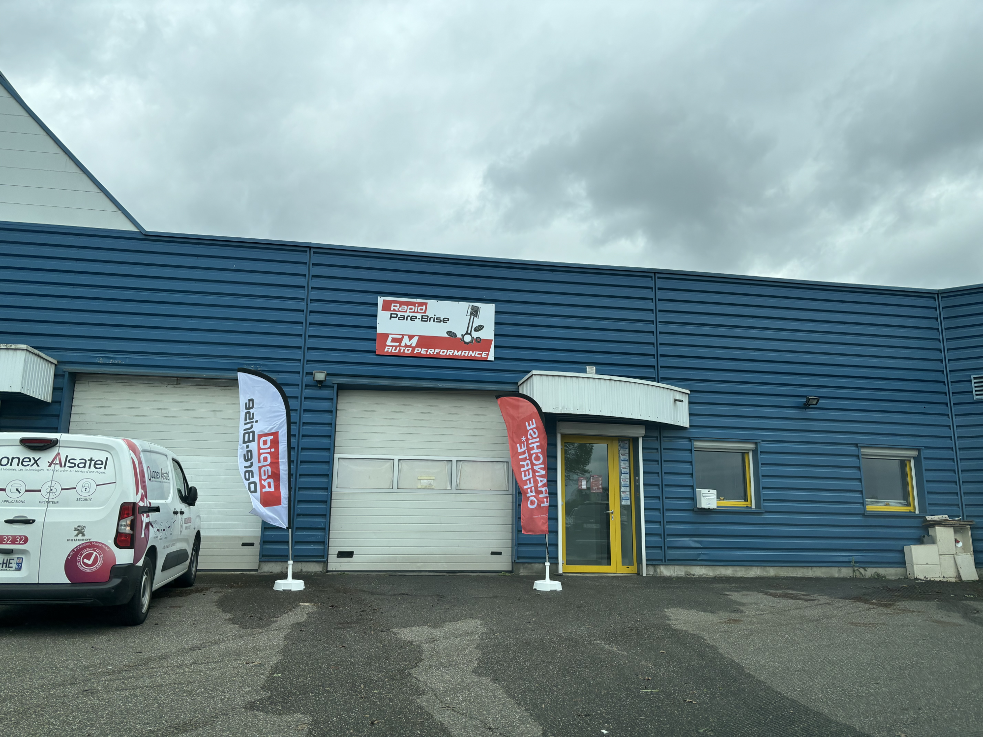 découvrez les services de la macif à sausheim, votre partenaire pour des solutions d'assurance adaptés à vos besoins. profitez d'une protection optimale pour votre famille, vos biens et votre projet de vie avec des conseillers à votre écoute.