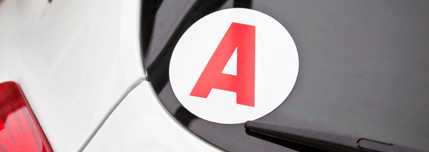 découvrez les meilleures options d'assurance voiture en france pour protéger votre véhicule et votre budget. comparez les offres, bénéficiez de conseils d'experts et choisissez la couverture qui vous convient le mieux.