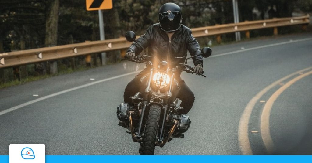 découvrez notre guide complet sur l'assurance moto : comparez les offres, comprenez les garanties essentielles et trouvez la meilleure couverture pour votre véhicule. assurez-vous d'être protégé sur la route tout en économisant !