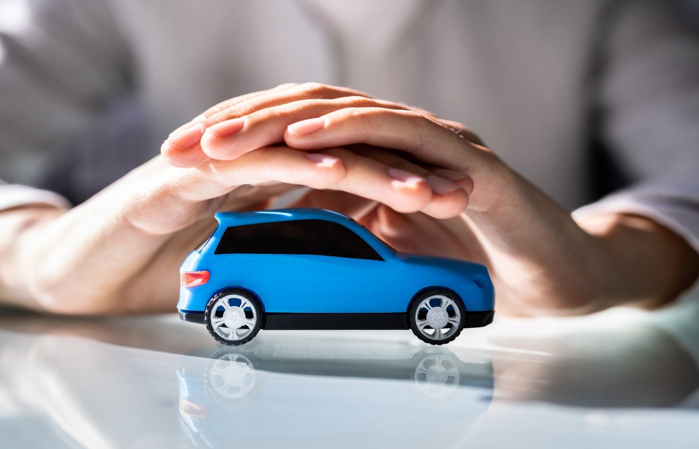 découvrez les meilleures assurances auto pas chères qui protègent votre véhicule tout en respectant votre budget. comparez les offres, bénéficiez de conseils adaptés et trouvez la solution idéale pour vous!