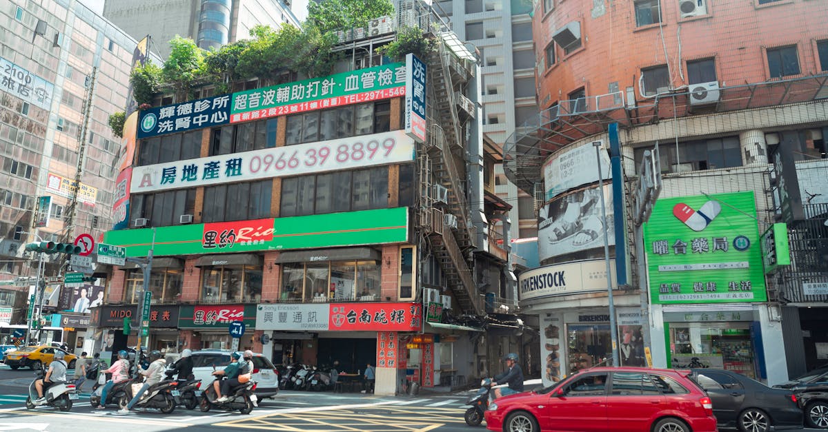 découvrez nos solutions d'assurance pour motos, adaptées à vos besoins. protégez votre véhicule avec des couvertures complètes et des tarifs compétitifs. roulez en toute sérénité avec une assurance moto fiable et personnalisée.