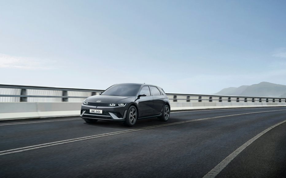 découvrez les différents types d'assurance auto : responsabilité civile, tous risques, intermédiaire et plus encore. choisissez la couverture qui convient le mieux à votre véhicule et à votre budget pour être protégé sur la route.